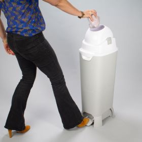 IMG100682_24223 Windeleimer DiaperChamp One Handsfree Maxi-image