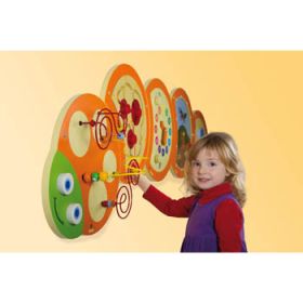 IMG91636_7839 Wandelement Raupe Kopf-image