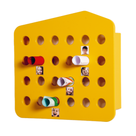 Elternpost für 24 Kinder B/H/T: 60x57x12 cm, 24 Bohrungen zum Einstecken von Mitteilungen Elternpost für 24 Kinder B/H/T: 60x57x12 cm, 24 Bohrungen zum Einstecken von Mitteilungen-image