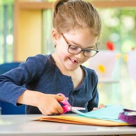 IMG102358_29923 Kindergartenschere "Sweets", rund, 13 cm-image