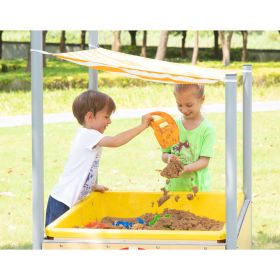 IMG103061_32531 Mobiler Matschtisch mit Schrägdach-image