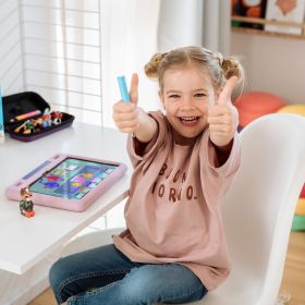 IMG102000_31833 EDURINO Figur Juki, "Kreativität & Malen ab 4", Zugang zur EDURINO-Lernwelt-image