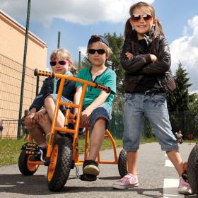 IMG70260083_15631 Dreirad Seitenwagen-image